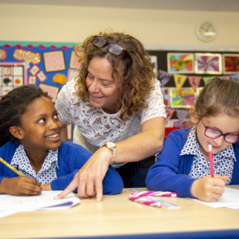 Rachel Harrison with children SVPS lesson